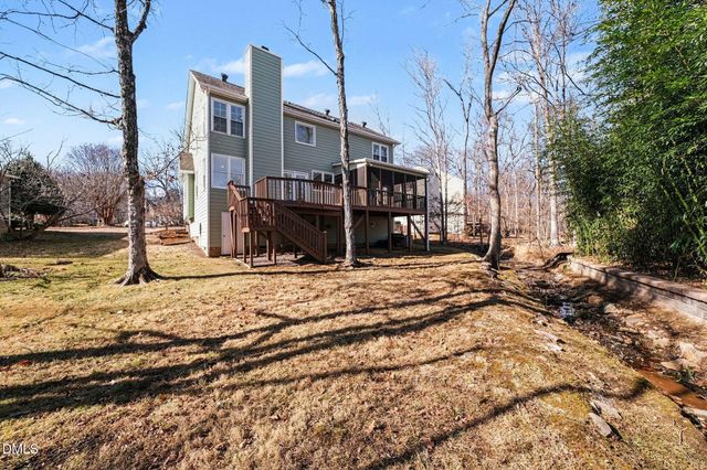 6 Timbercreek Court, Durham, NC 27712