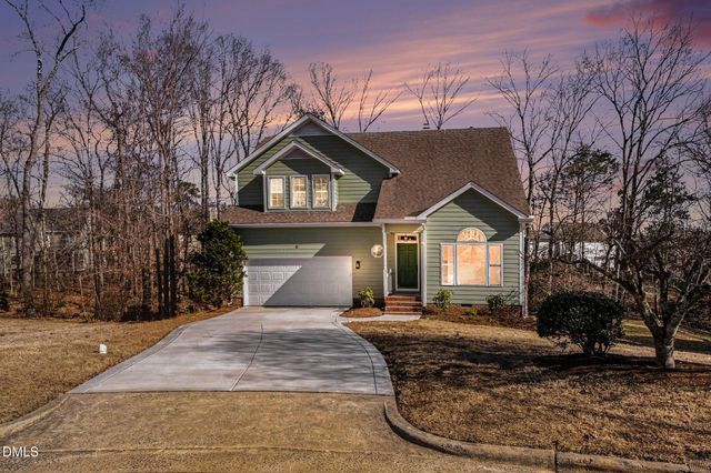 6 Timbercreek Court, Durham, NC 27712