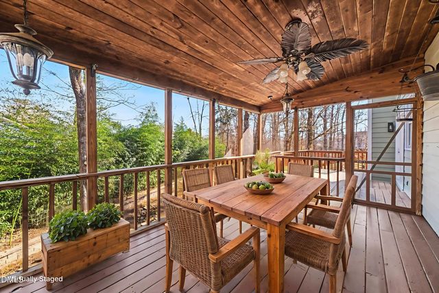 6 Timbercreek Court, Durham, NC 27712