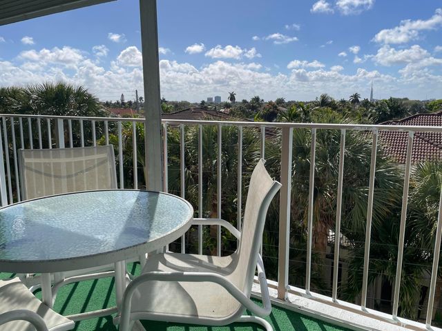 4629 Poinciana Street Apt 409, Lauderdale-By-The-Sea Apt 409, Fort Lauderdale, FL 33308