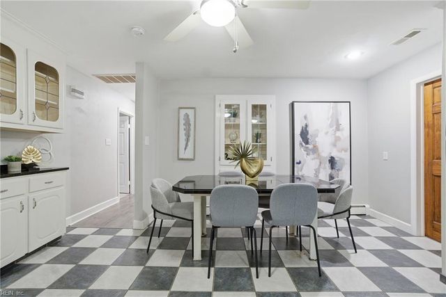 4601 Peek TRL, Chesapeake, VA 23321