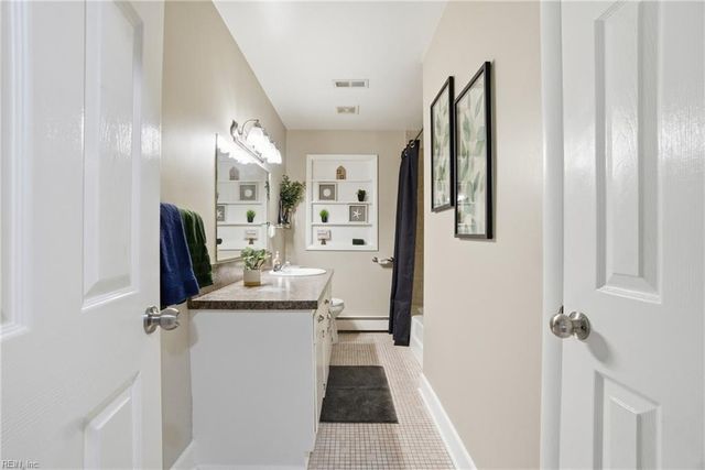 4601 Peek TRL, Chesapeake, VA 23321