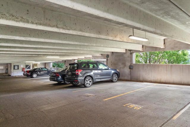 270 E Highland AVENUE #616, Milwaukee, WI 53202