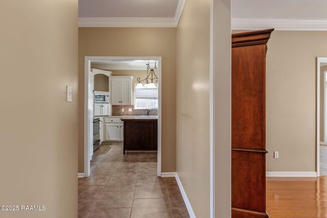 910 Canberra Road, Lafayette, LA 70503