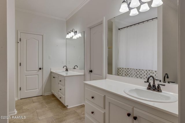 910 Canberra Road, Lafayette, LA 70503