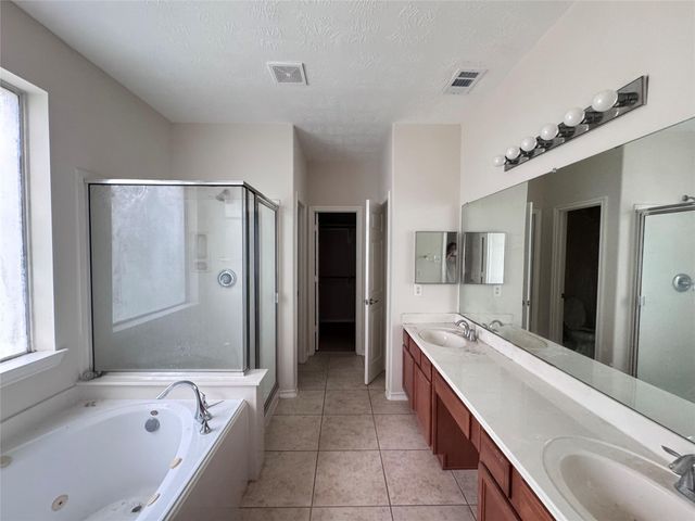 6718 Chester Oak Drive, Houston, TX 77083