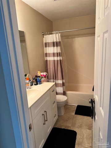 6131 Don Carlos Dr 6131, Pensacola, FL 32507