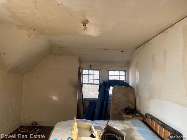 189 Tuxedo Street, Highland Park, MI 48203