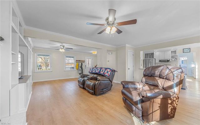 1219 Fairway DR, Chesapeake, VA 23320