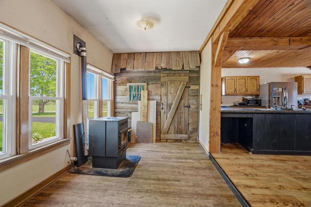 N5460 COLLIER ROAD, New London, WI 54961