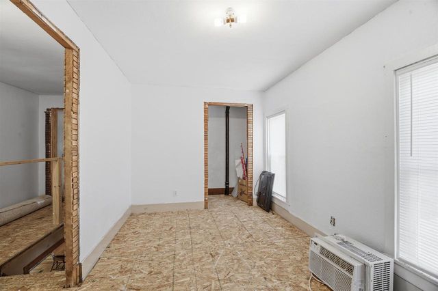 N5460 COLLIER ROAD, New London, WI 54961