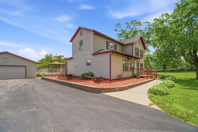 N5460 COLLIER ROAD, New London, WI 54961