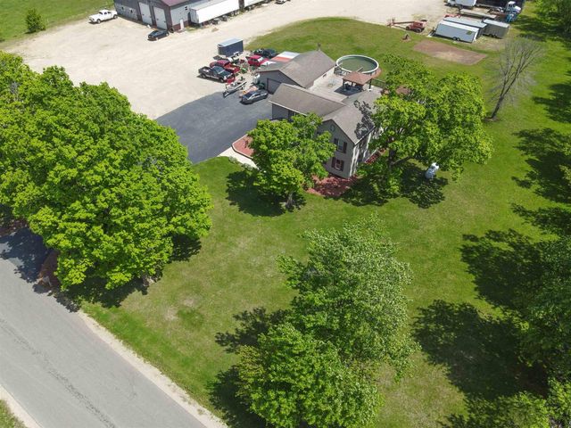 N5460 COLLIER ROAD, New London, WI 54961