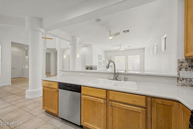 7377 E RUSSET SKY Drive, Scottsdale, AZ 85266