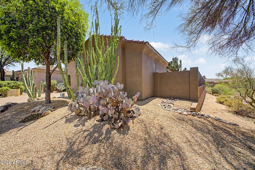 7377 E RUSSET SKY Drive, Scottsdale, AZ 85266 — photo 3