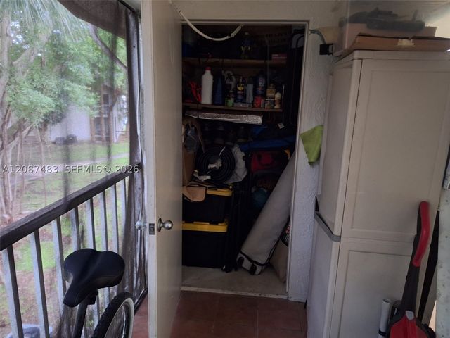 13967 SW 91st Ter 13967, Miami, FL 33186