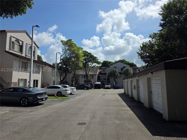 13967 SW 91st Ter 13967, Miami, FL 33186
