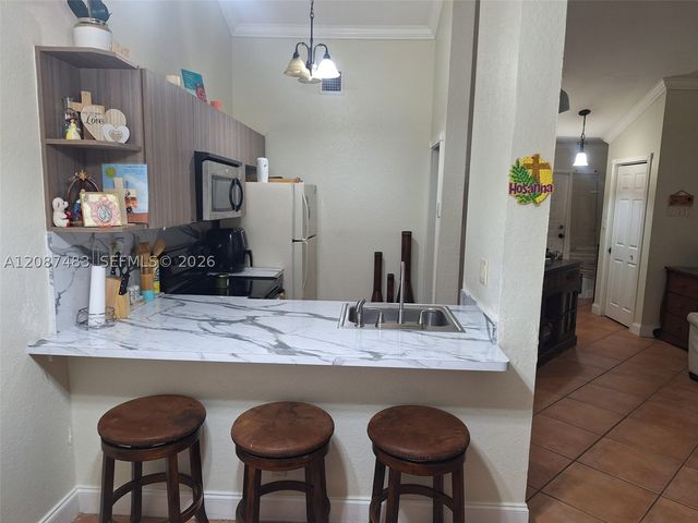 13967 SW 91st Ter 13967, Miami, FL 33186