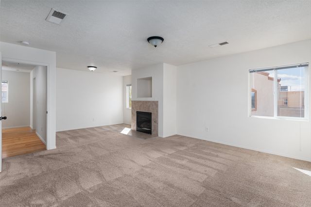 117 Carson Valley Way, Santa Fe, NM 87508
