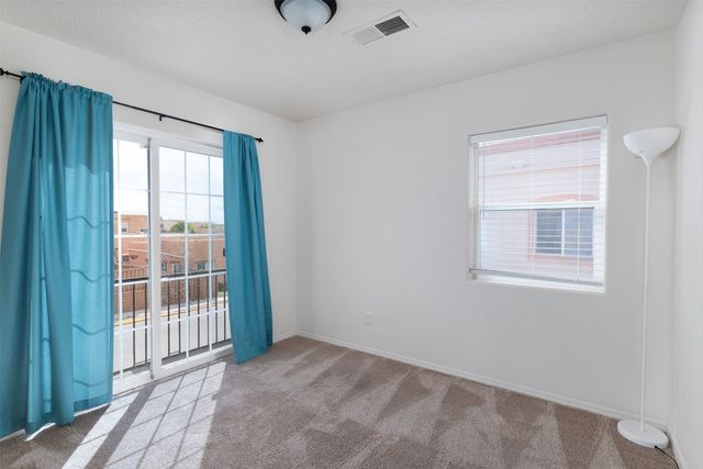 117 Carson Valley Way, Santa Fe, NM 87508