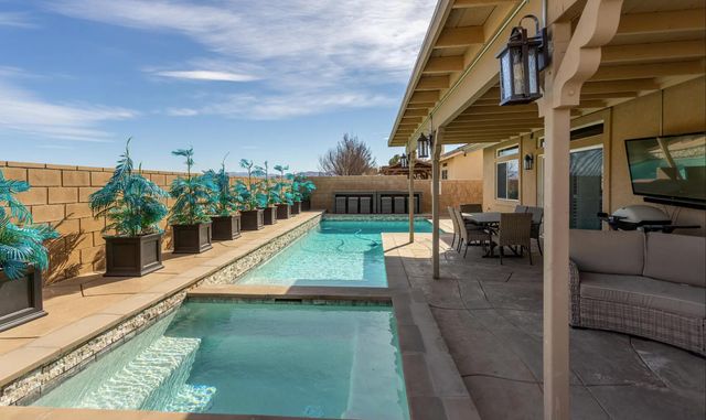 43150 W 28th Street, Lancaster, CA 93536