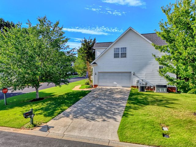 801 Oak Haven Court, Greer, SC 29651