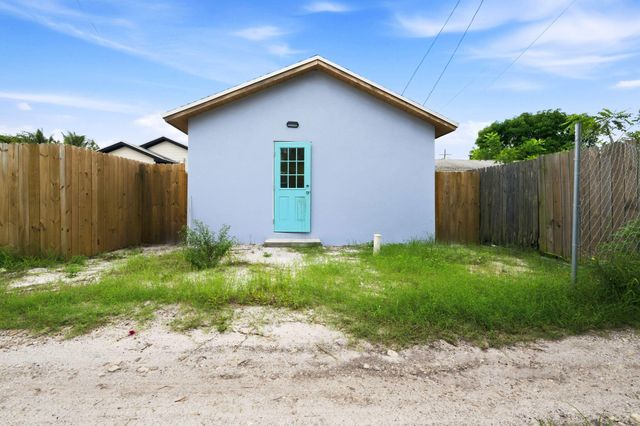 227 S E Street, Lake Worth Beach, FL 33460