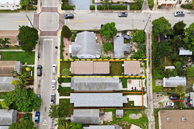 227 S E Street, Lake Worth Beach, FL 33460