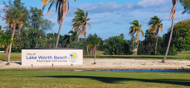 227 S E Street, Lake Worth Beach, FL 33460