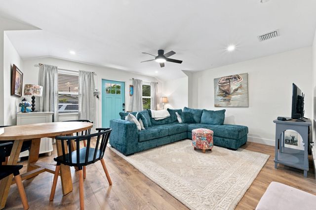 227 S E Street, Lake Worth Beach, FL 33460