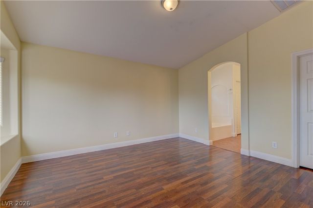 8893 Rio Grande Falls Avenue, Las Vegas, NV 89178