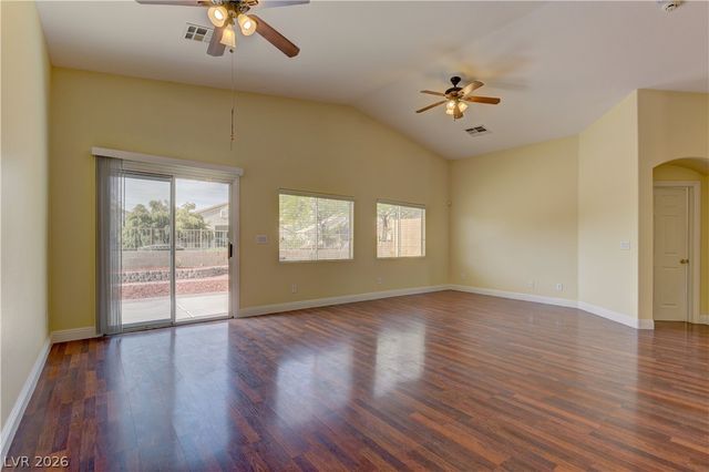 8893 Rio Grande Falls Avenue, Las Vegas, NV 89178