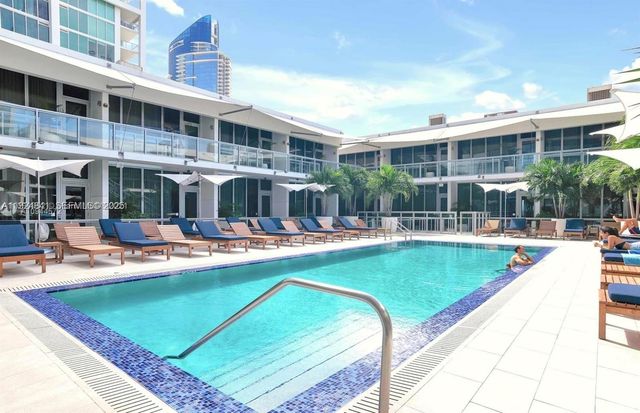 1100 Biscayne Blvd 2203, Miami, FL 33132