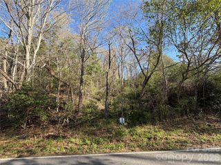 219 Bee Ridge Road, Asheville, NC 28803