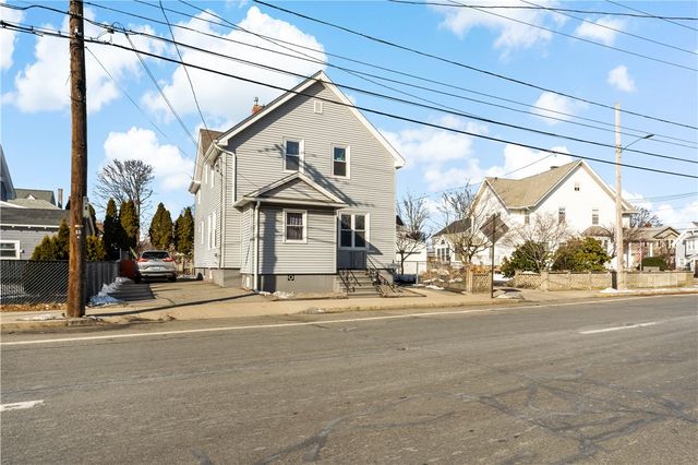 94 John Street, East Providence, RI 02914