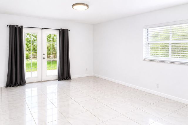 92 Lariat Circle, Boca Raton, FL 33487