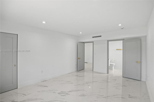 451 SW 38th Ter, Fort Lauderdale, FL 33312