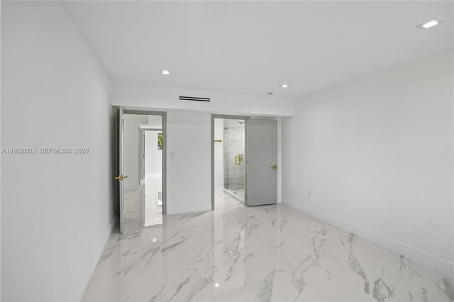 451 SW 38th Ter, Fort Lauderdale, FL 33312