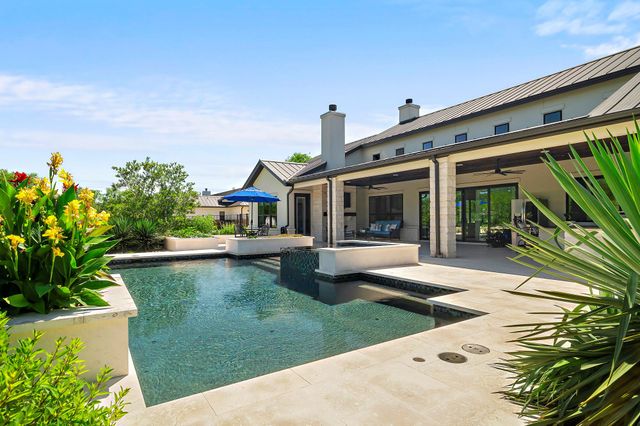 811 Wade RD, New Braunfels, TX 78132