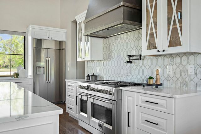 811 Wade RD, New Braunfels, TX 78132