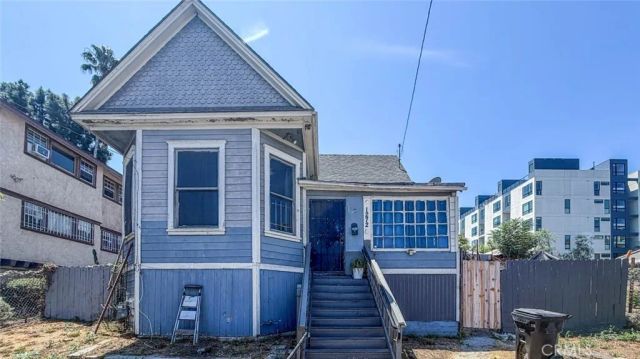 1272 West Court Street, Los Angeles, CA 90026
