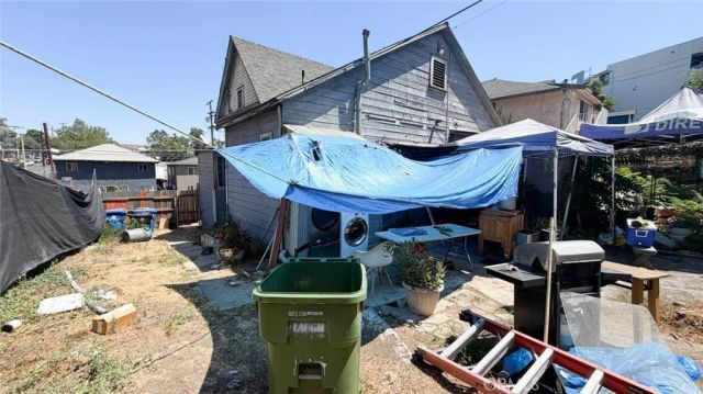 1272 West Court Street, Los Angeles, CA 90026