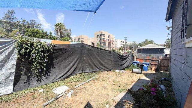 1272 West Court Street, Los Angeles, CA 90026
