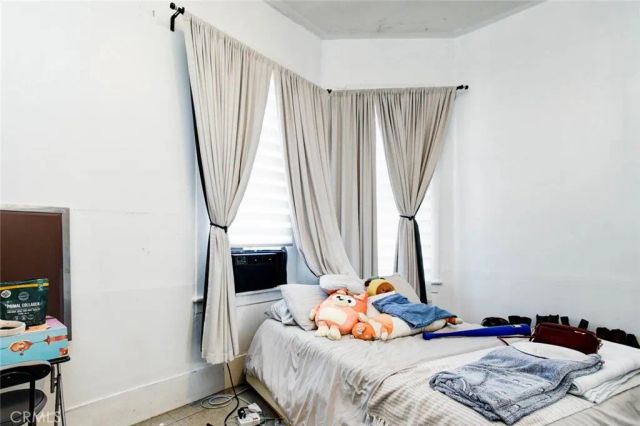 1272 West Court Street, Los Angeles, CA 90026