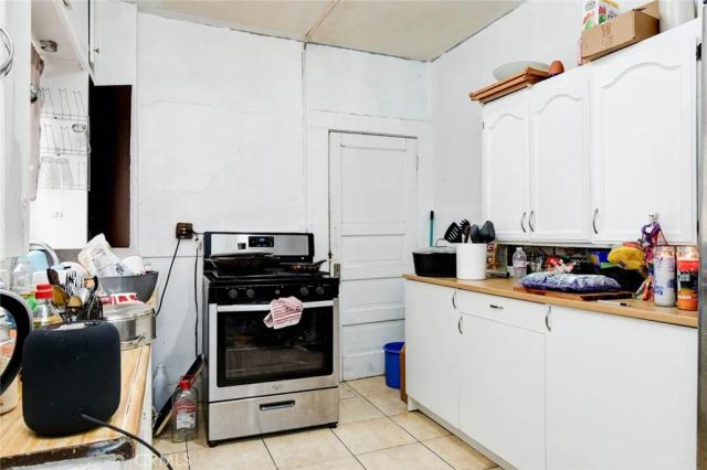 1272 West Court Street, Los Angeles, CA 90026