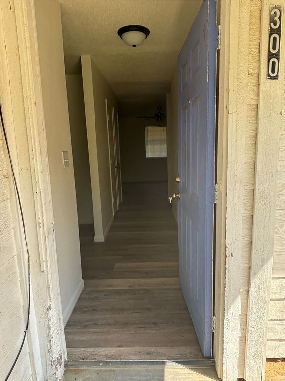 300 E Maple Street, Keene, TX 76059