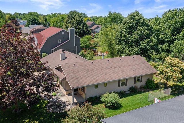 1130 E Elm ROAD, Oak Creek, WI 53154