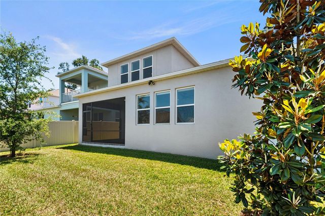 2017 BOSS HEWETT STREET, Oakland, FL 34787