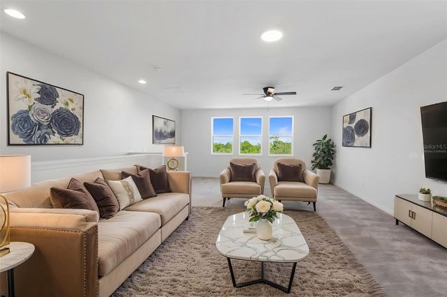 2017 BOSS HEWETT STREET, Oakland, FL 34787