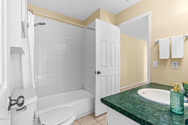 96 Springwood Square, Port Orange, FL 32129